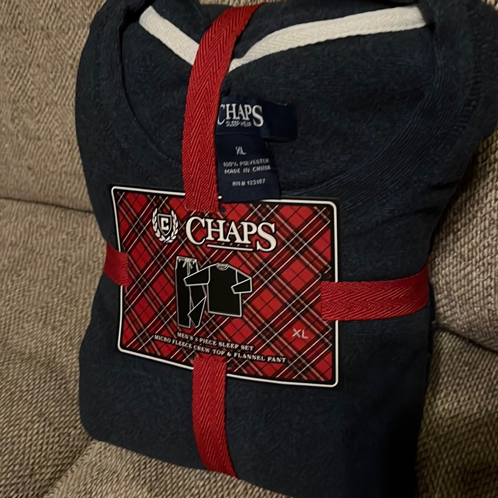 Mens pjs set